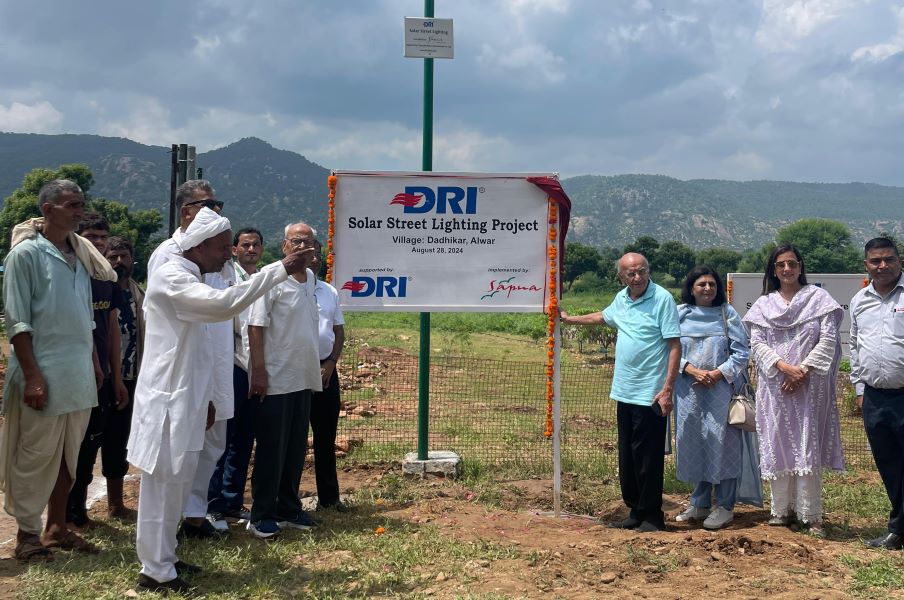 DRI Installs Solar Street Lights To Illuminate Outskirts Of Dadhikar Village In Alwar